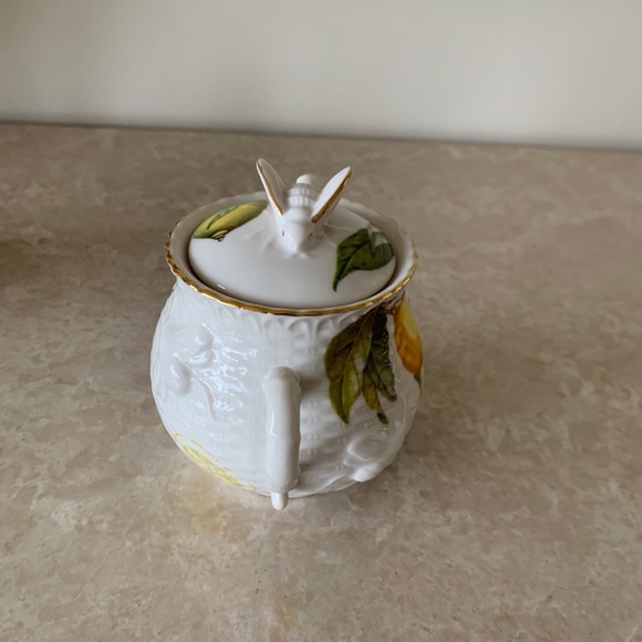 Grace Teaware Lemon Butterfly Bees Creamer & Sugar Bowl Set - Picture 6 of 9